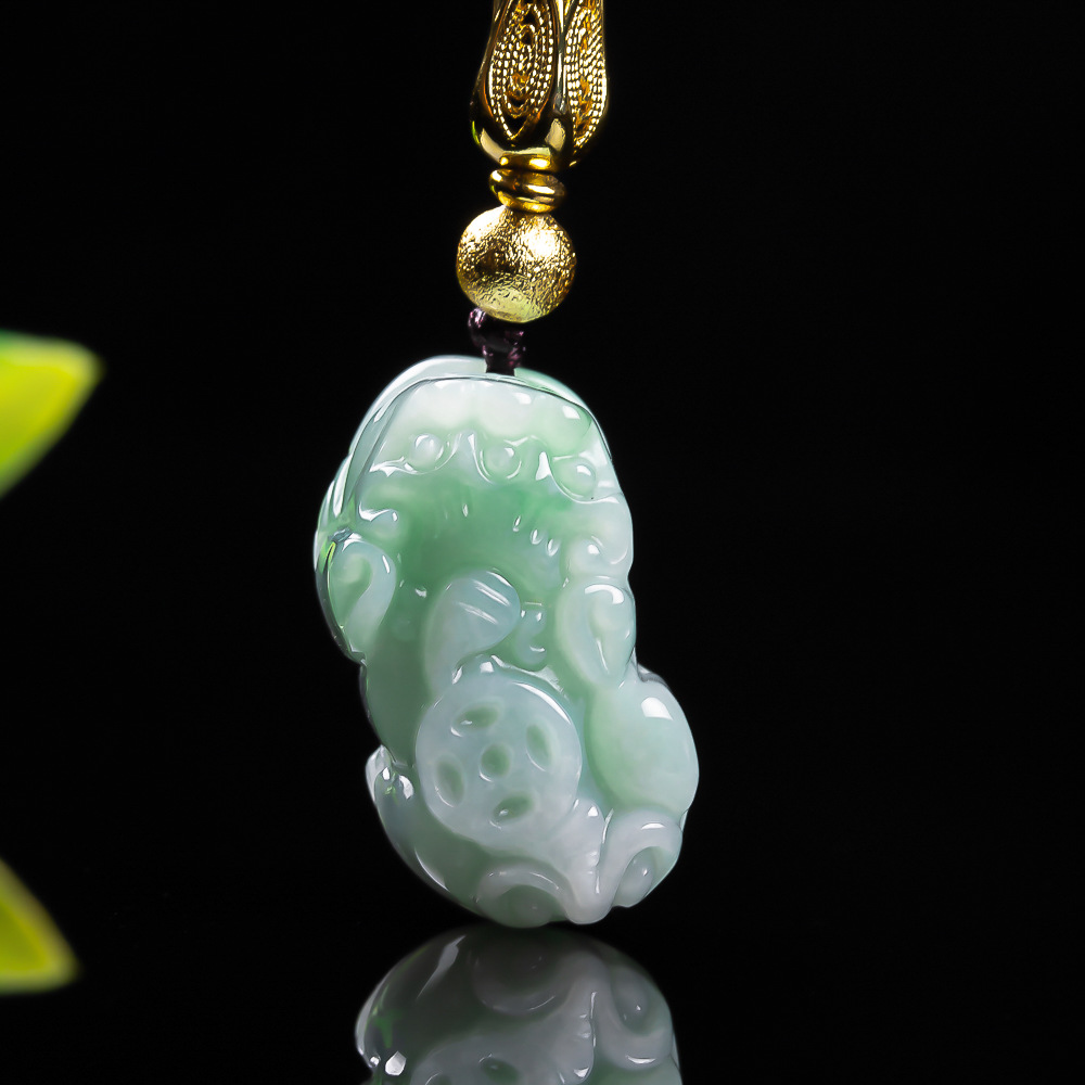 Necklaces - Doğal Birmanya Zümrüt Bezelye Yeşili Yeşim