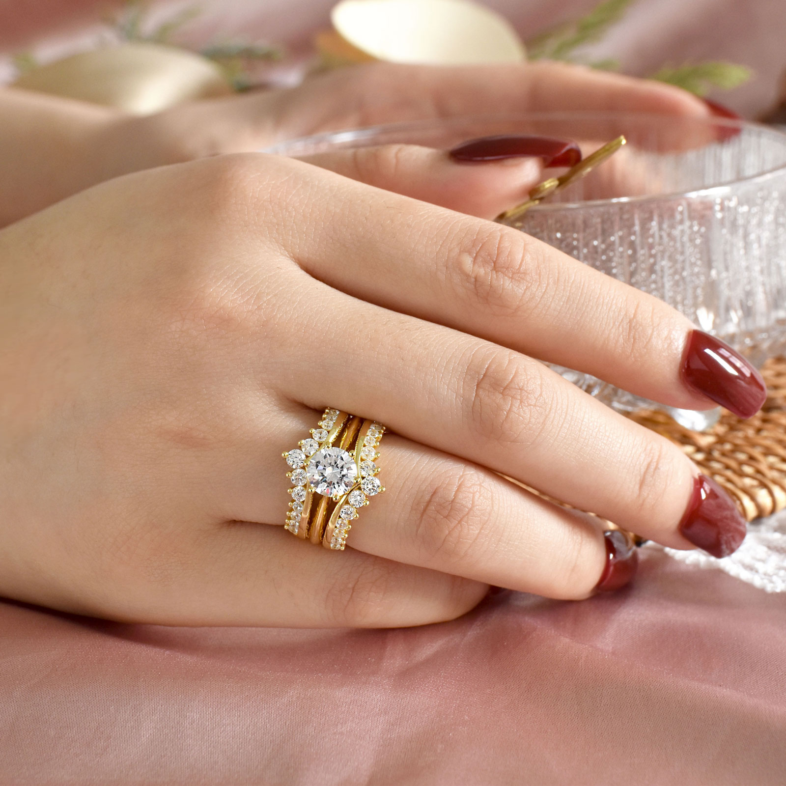Newshe 14k Sarı Altın Kaplama  - Moissanite Engagement Ring 1 Carat incelemesi ve fiyatı