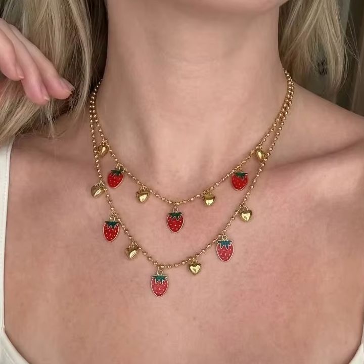 Kadınlar için Şık Kırmızı Kira - Layered Pendant Necklace Aesthetic incelemesi ve fiyatı